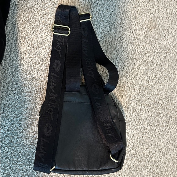 Betsey Johnson Black Sequin mini bag/purse- like new - Picture 7 of 8